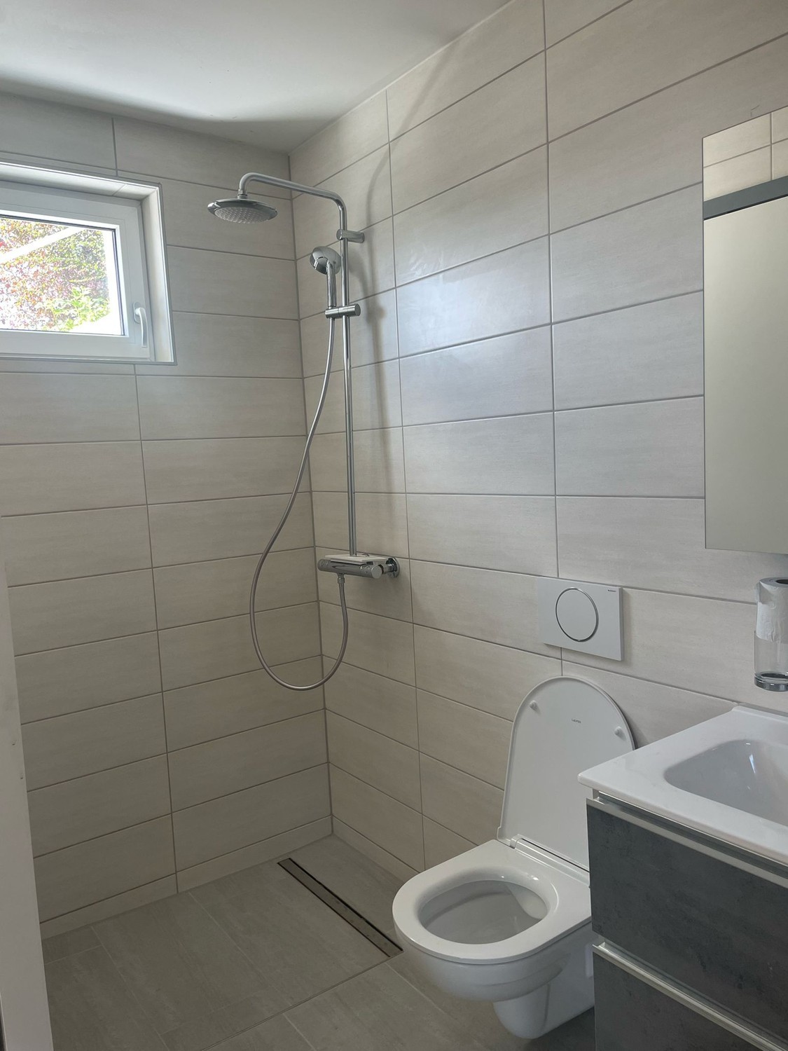Studiowohnung in Bolligen mit Terrassen - Bild 4