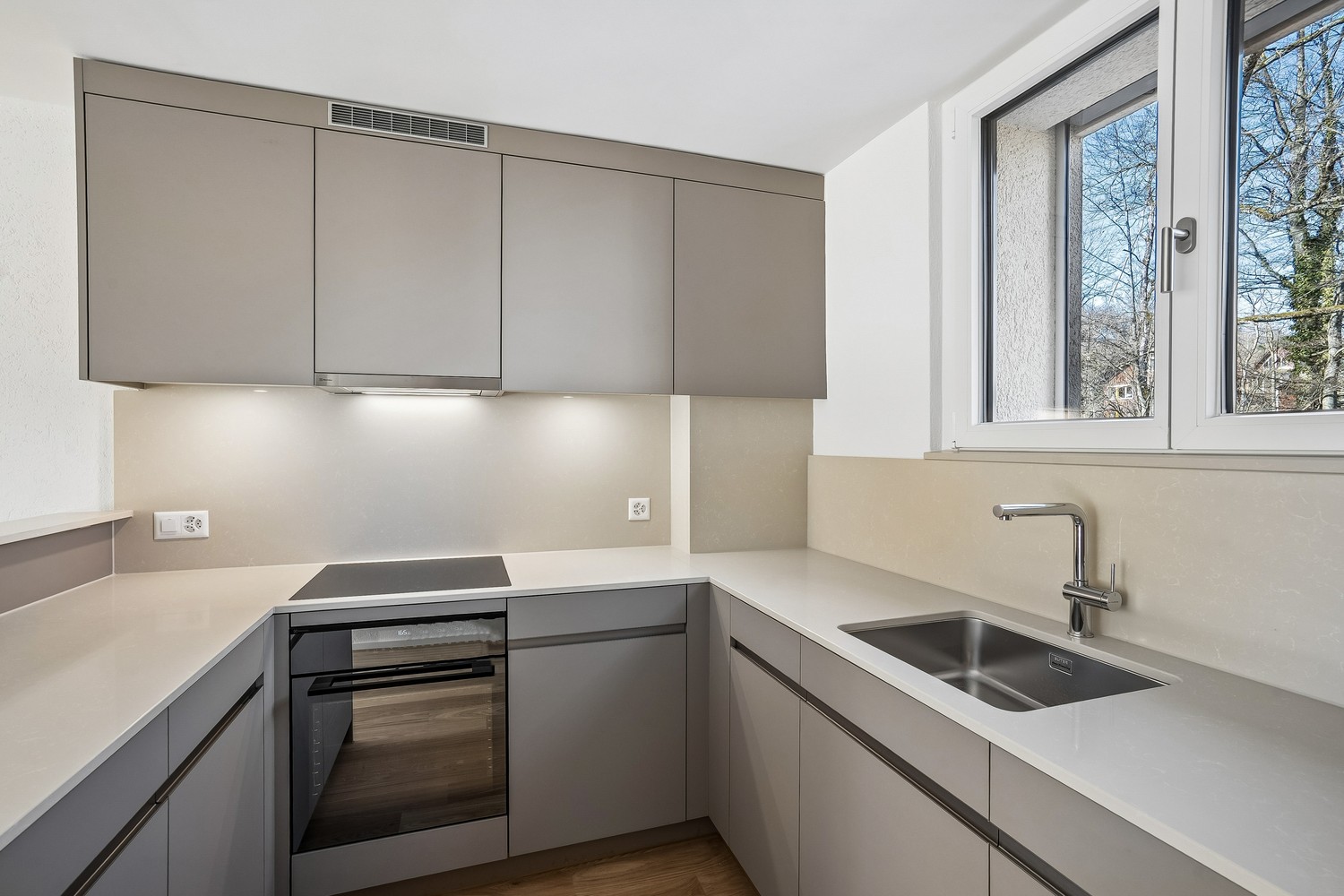 Exklusive 4.5-Zimmer-Wohnung  Erstbezug in Adliswil - Bild 5