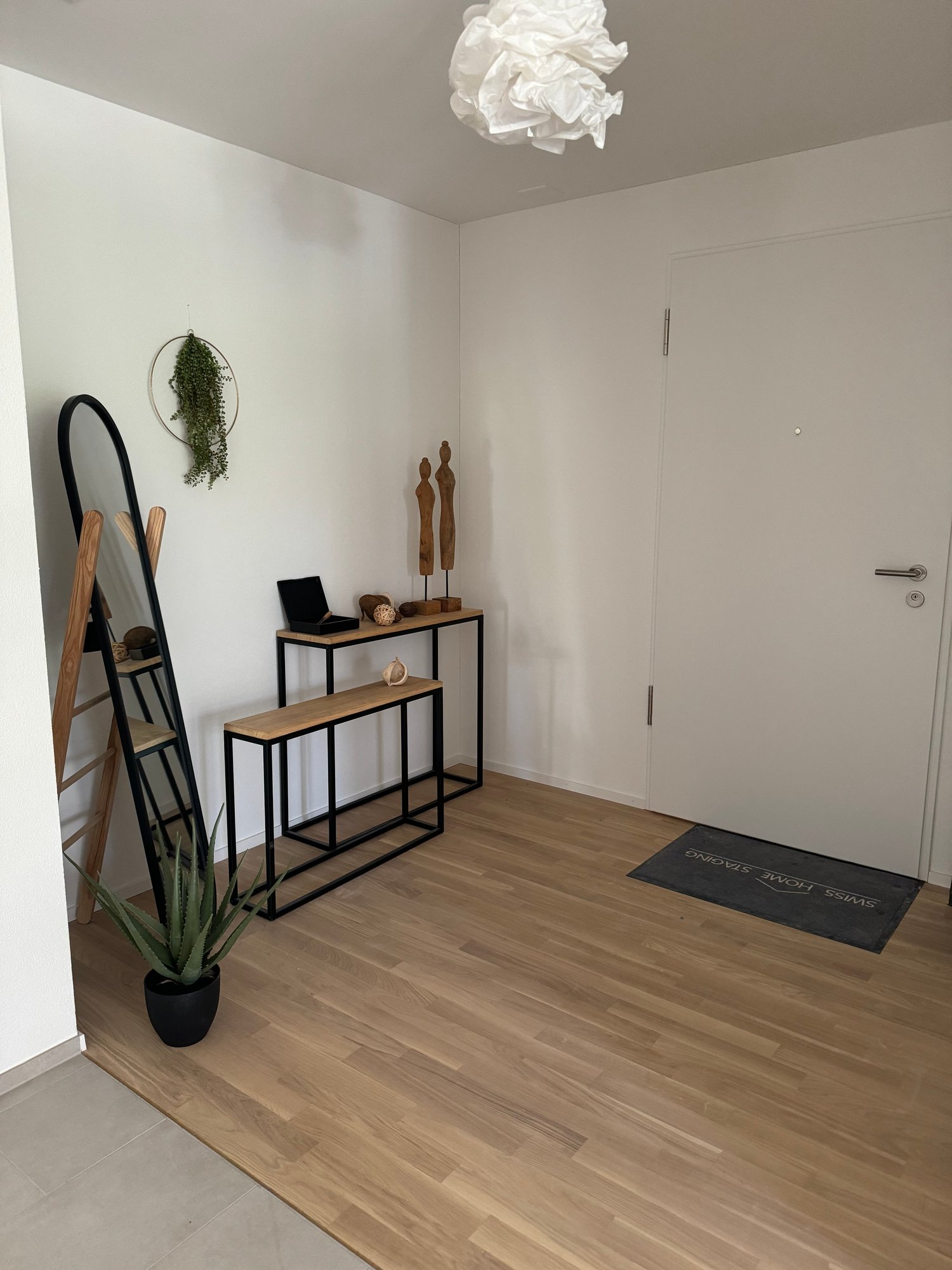 Top moderne 3,5-Zimmer-Whg (2.OG) mit Loggia, Lift + eigenem Waschturm - Bild 4