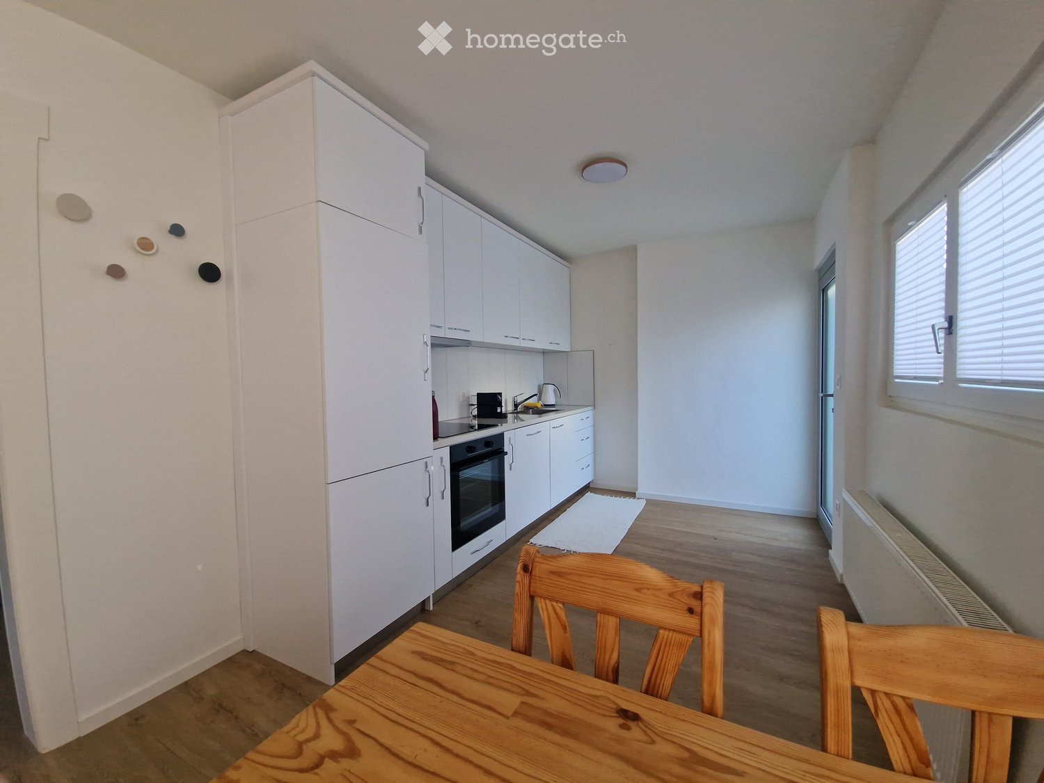 Möblierte, helle 2.5-Zimmer-Wohnung im Erdgeschoss in Reinach BL - sofort verfügbar - Bild 4