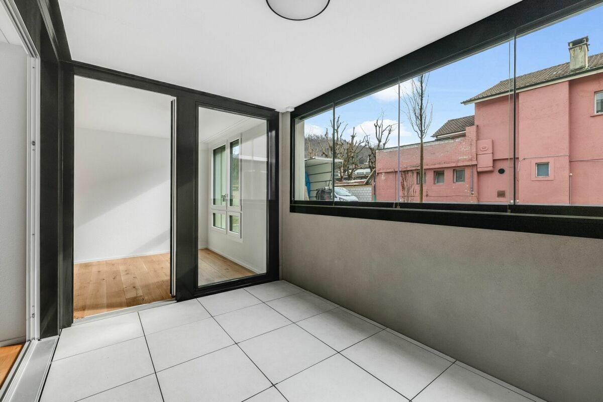 Erstvermietung - Attraktive 3 1/2-Zimmer-Gartenwohnung mit Loggia und Gartensitzplatz im Zentrum von Sissach - Bild 5