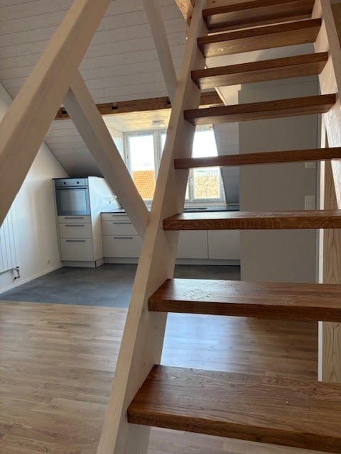 Bern Wabern -  einmalige 2-Zimmer Galeriedachwohnung - Bild 1