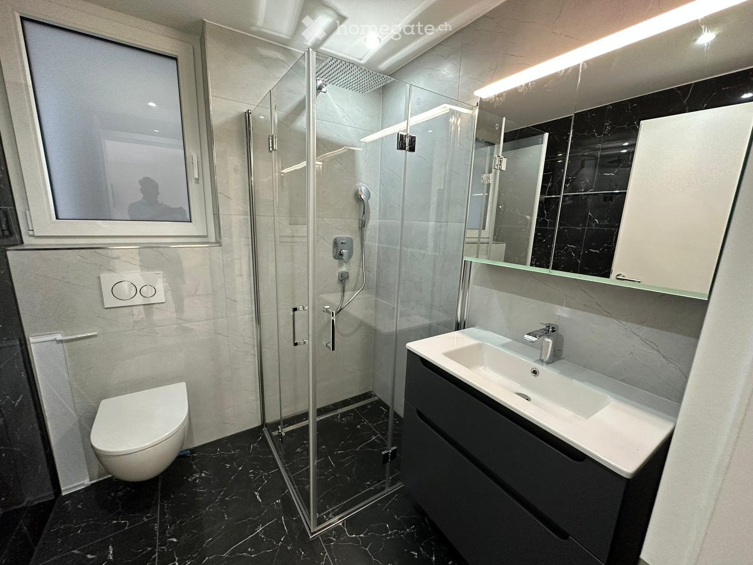 Charmante helle 2.5 Zimmer UG Wohnung - Bild 2