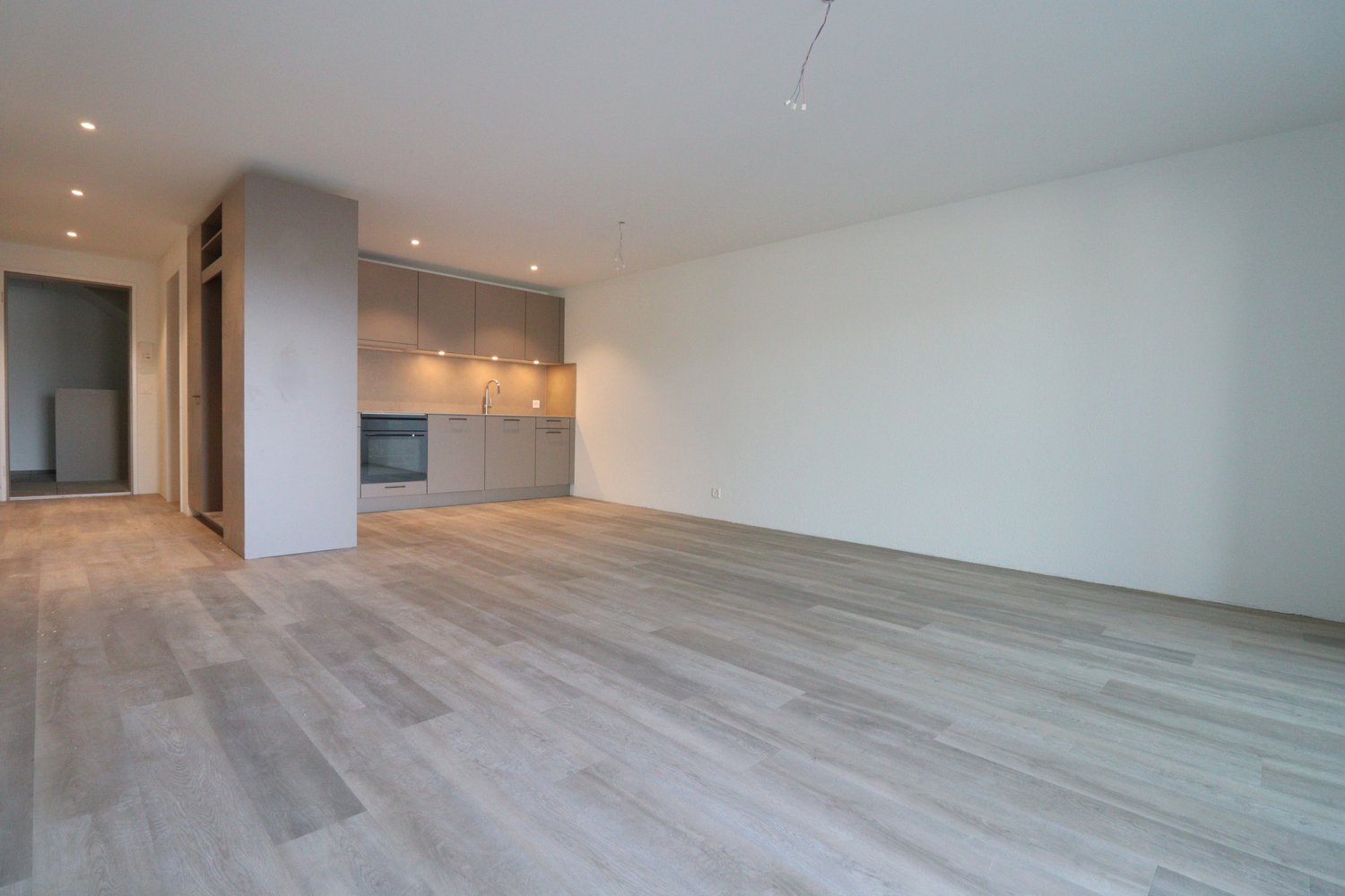 NEUBAU 2.5-Zimmer Gartenwohnung an ruhiger Lage - Bild 4