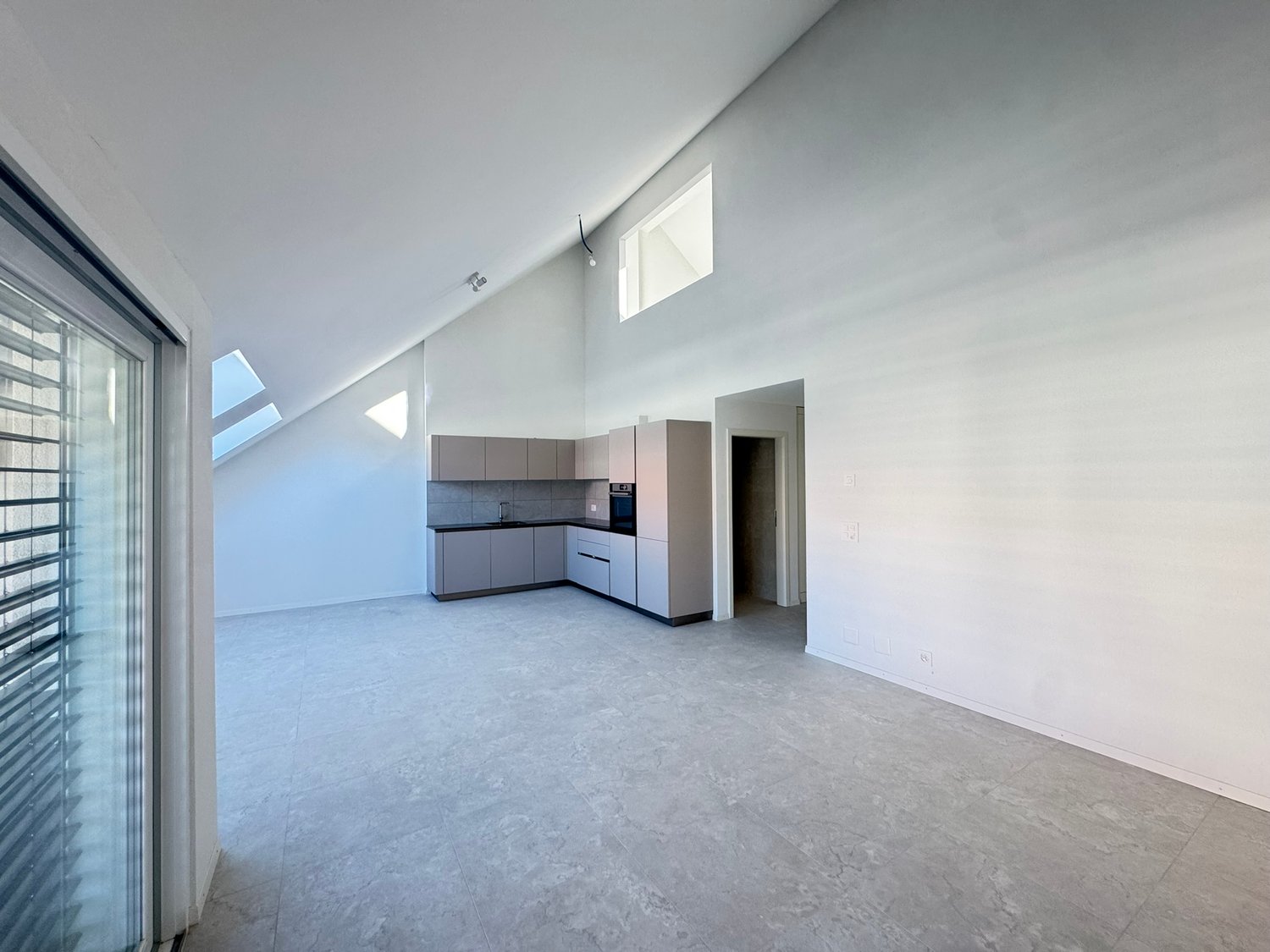 Deux magnifiques appartements neufs de 3 pièces en duplex avec balcon - Bild 1