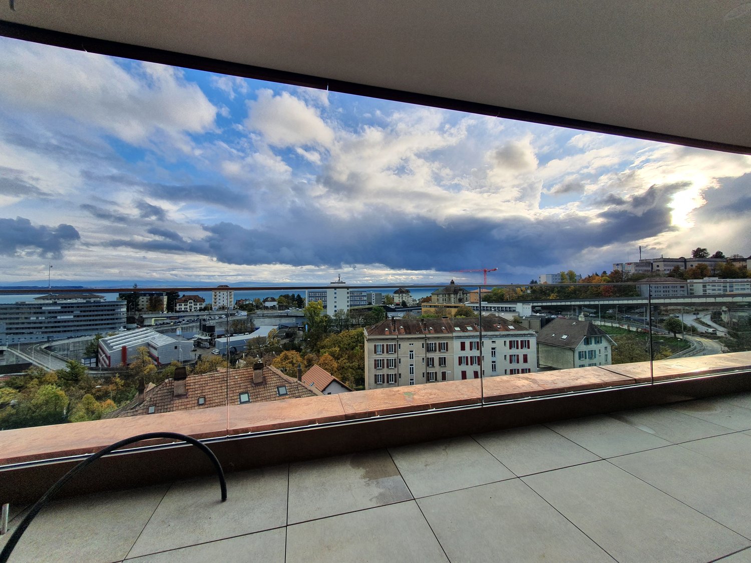 Magnifique appartement de 3,5 pièces avec grand balcon - Bild 2