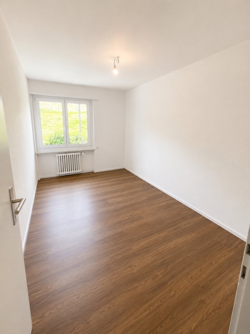Neu, modern, ruhig und mit herrlicher Aussicht - Bild 8