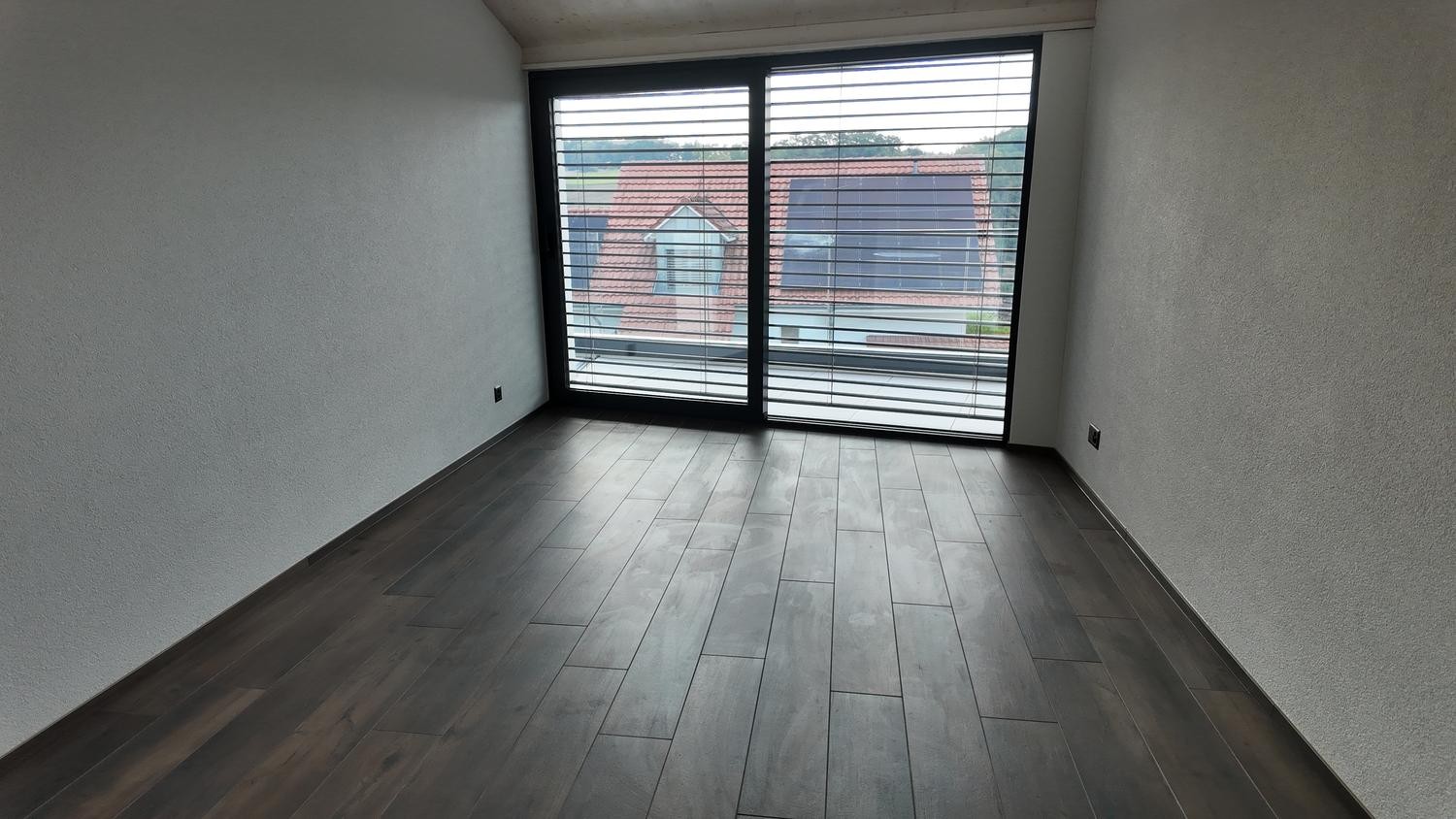 Elegantes 5.5-Zimmer-Einfamilienhaus – Erstbezug mit hochwertiger Ausstattung - Bild 12