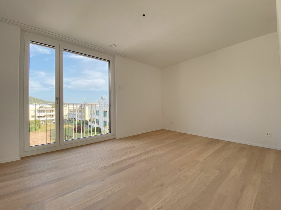 Erstvermietung: Moderne 2.5-Zimmer Attika-Neubauwohnung - Bild 4