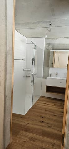 top moderne Wohnungen - Erstbezug Neubau in Steg / VS - Dusche