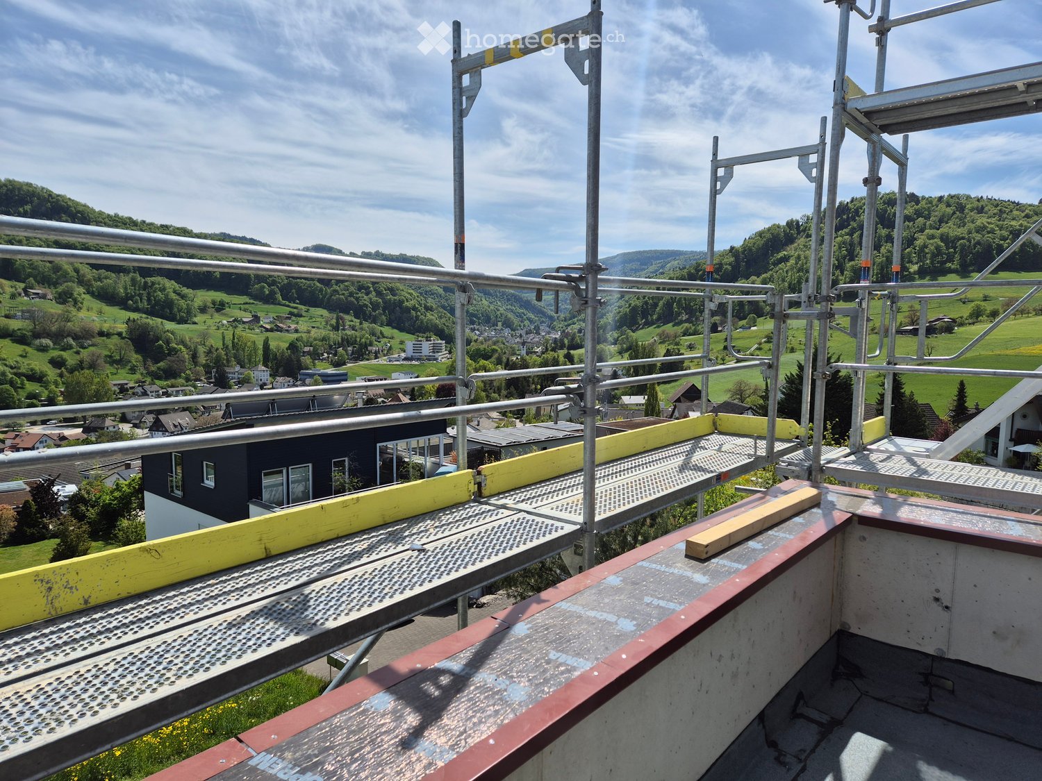 Neubau Erstbezug:  Doppelhaushälfte mit Garten, 3 Balkonen & Aussicht, Doppelagarage - Bild 6