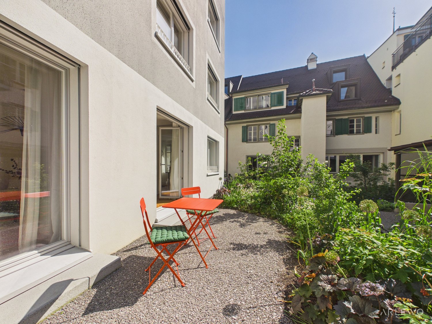 Der Dorfplatz erwacht! - Bild 9