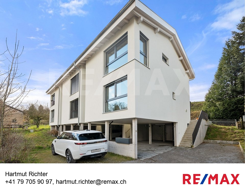 Modernes Einfamilienhaus in Münchenwiler / Murten - Bild 1