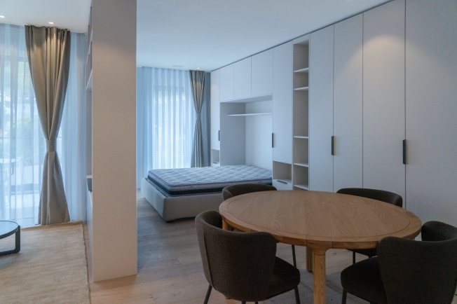 1.5-Zimmer, möbliert, Balkon - direkt am Bahnhof Killwangen - Bild 7