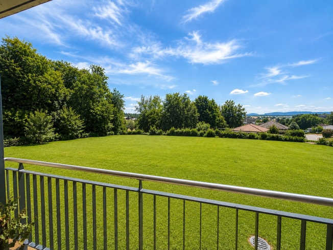 Neue 3,5-Zimmer-Wohnung mit Balkon, Aufzug und außergewöhnlicher Wohnumgebung in Damphreux-Lugnez - Bild 8