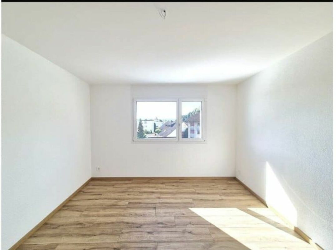 Neubau-Mehrfamilienhaus mit 4 Wohnungen und Einstellhalle - Stockweg 6, Studen BE - Bild 6