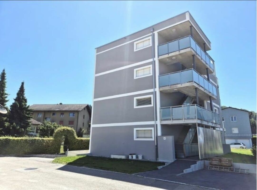 Neubau-Mehrfamilienhaus mit 4 Wohnungen und Einstellhalle - Stockweg 6, Studen BE - Bild 8