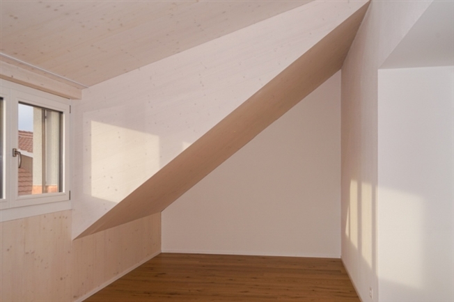 4.5-Zimmerwohnung- in historischen Mauern - Bild 3
