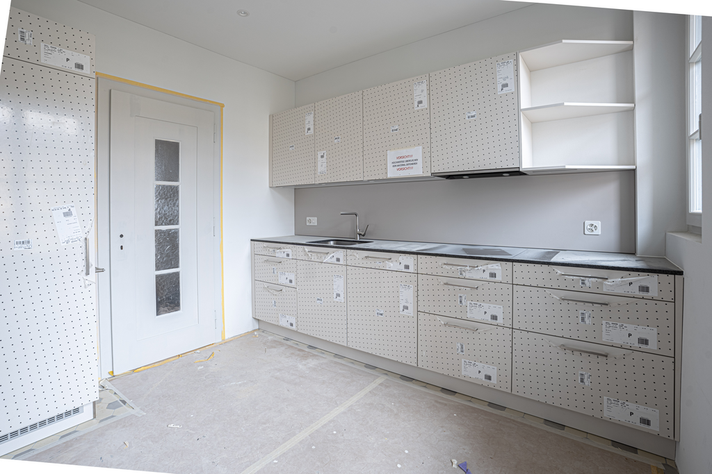 Sanierte Wohnung inmitten Breitenrainquartier zu vermieten - Küche
