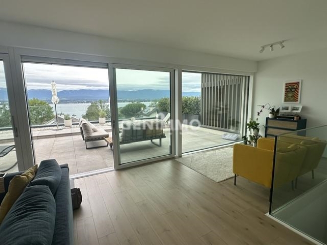 Panoramablick auf den See - Bild 5