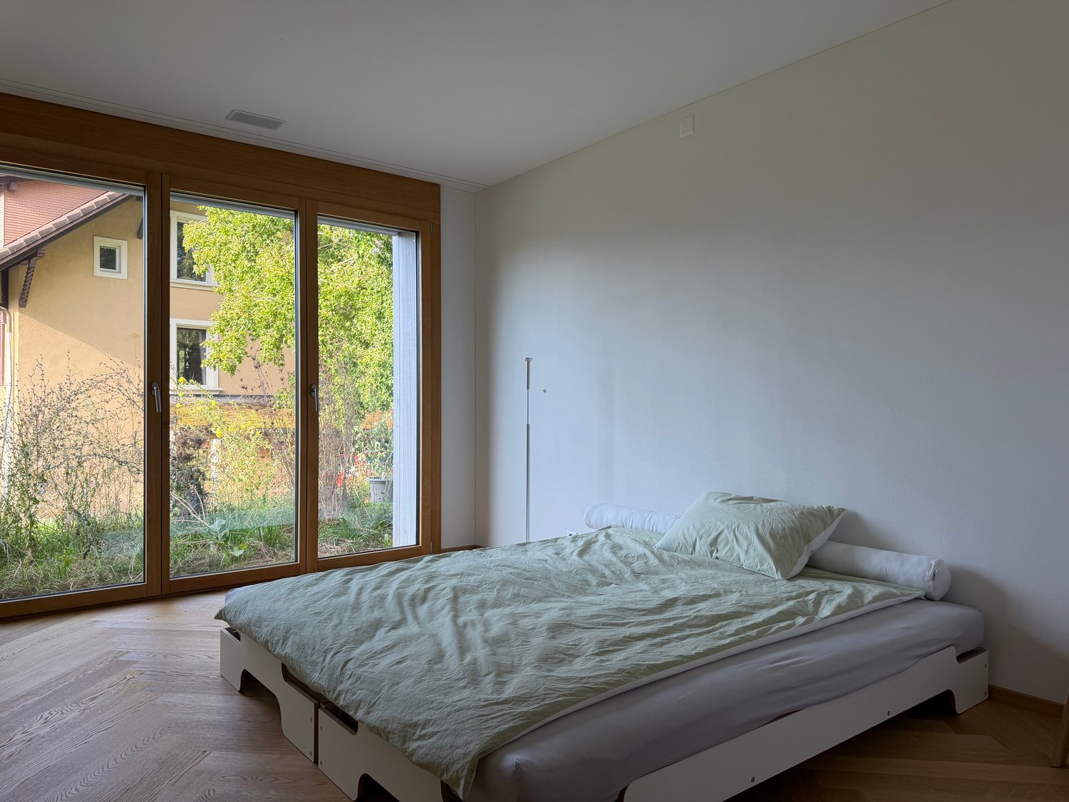 Moderne 3.5-Zimmer-Neubauwohnung in Hünibach - Bild 4