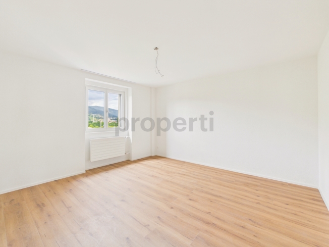Erstbezug nach Renovation  Moderne 1.5-Zimmer-Wohnung mit Pilatusblick - Bild 2