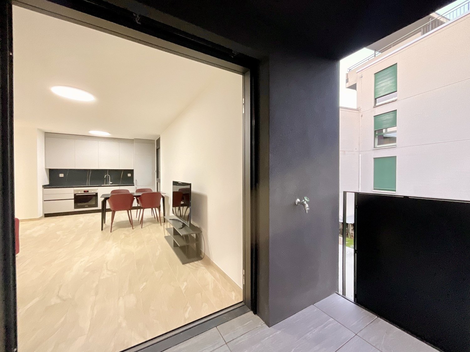 SORENGO - AFFITTASI NUOVO 2.5 LOCALI CON GRANDE TERRAZZA - Bild 5