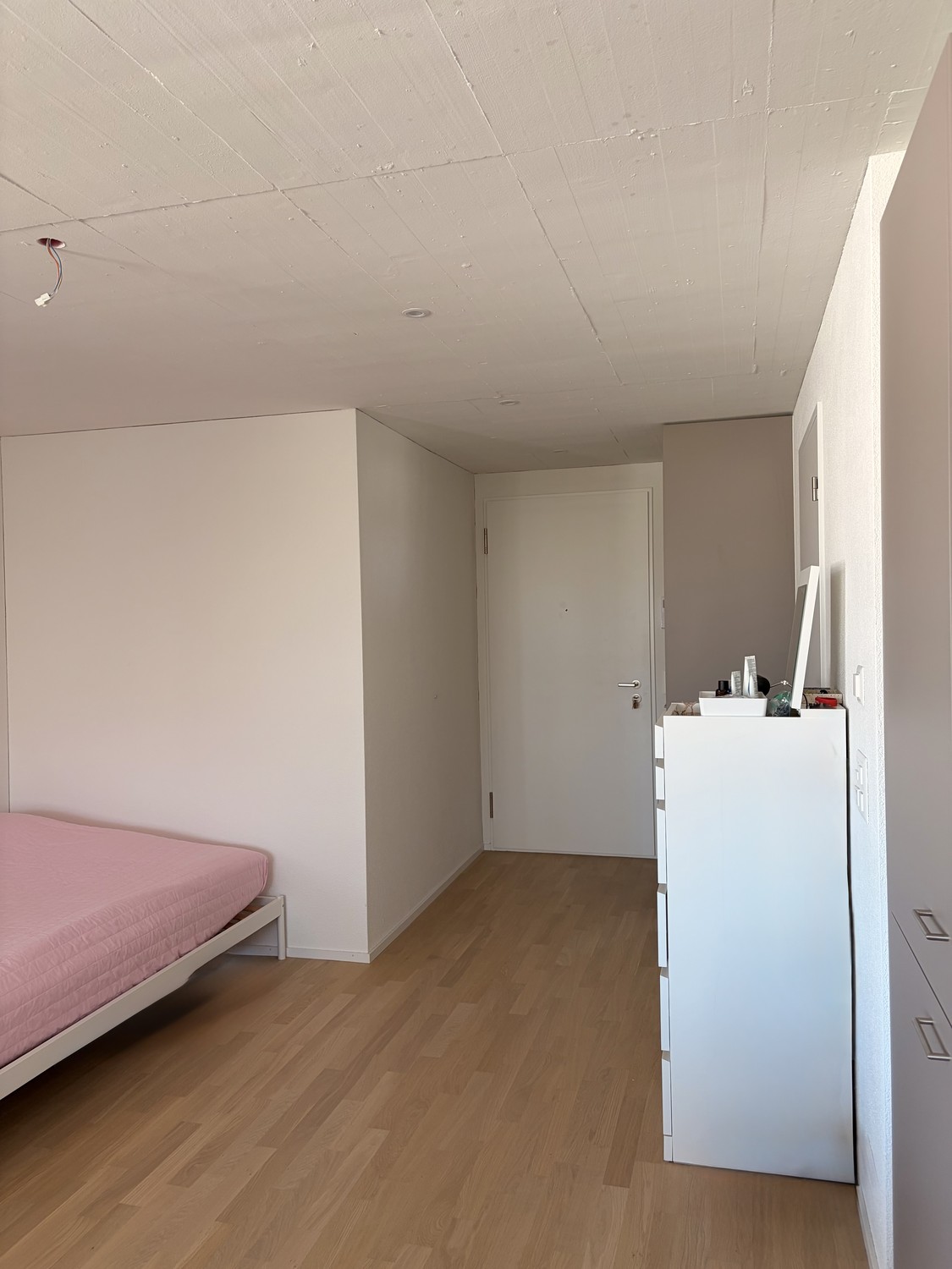 Moderne 1.5 Zimmer Wohnung in Stettbach - Bild 2