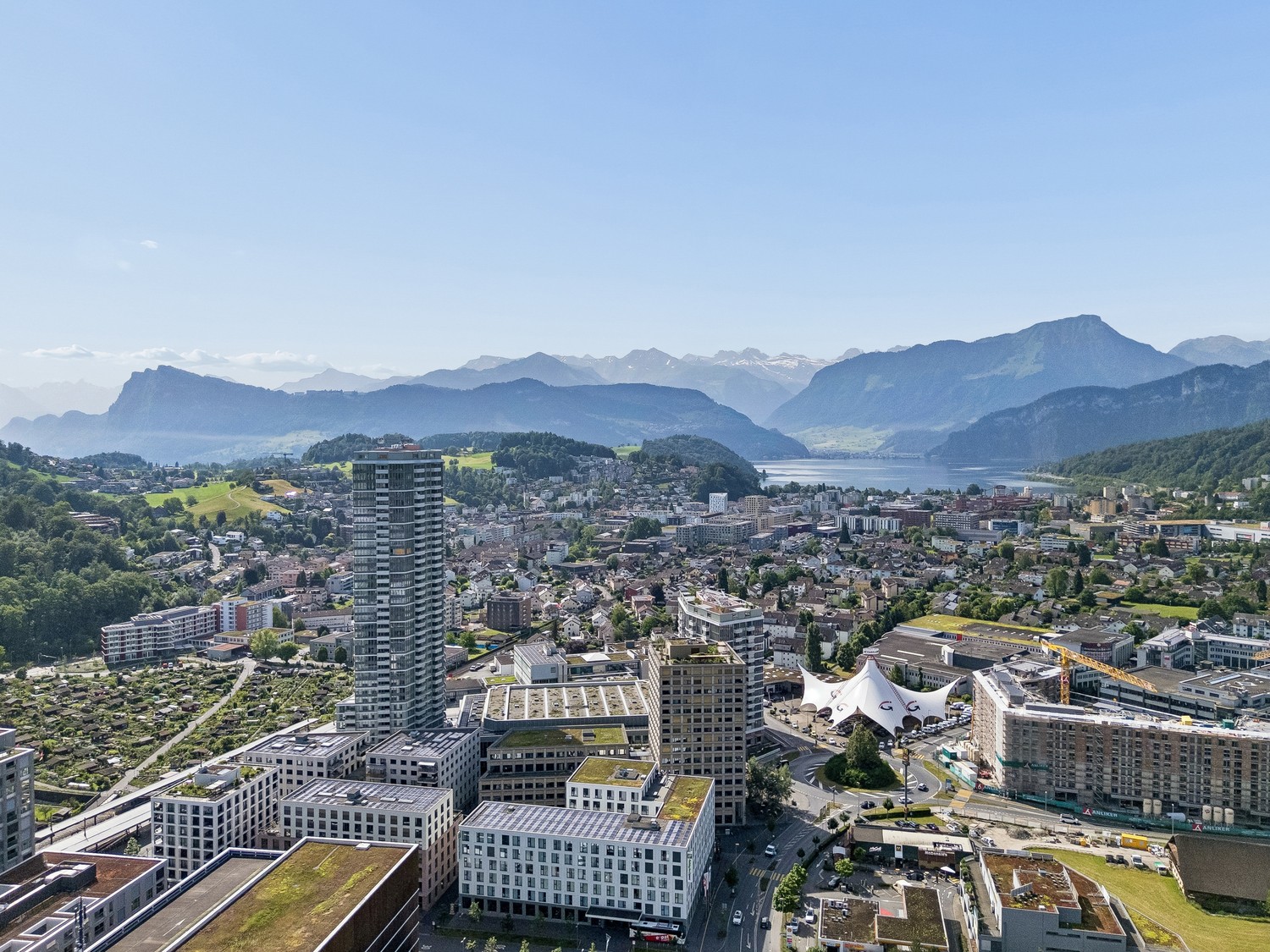 ERSTVERMIETUNG: Business Apartment im Pilatus Tower - Bild 5