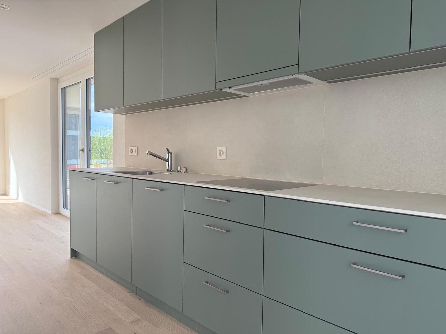 Neubau-Reihenhaus mit moderner 3.5-Zimmer-Maisonette-Wohnung! - Bild 2
