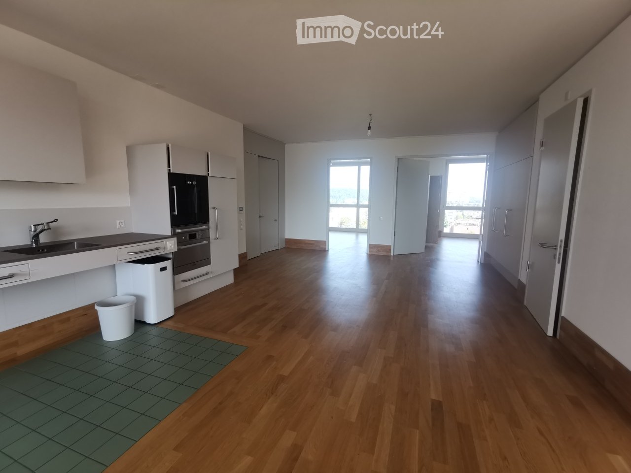 TRAUMAUSSICHT & BARRIEREFREI: Moderne 3.5-Zimmer-Neubauwohnung in Reinach BL - Bild 6