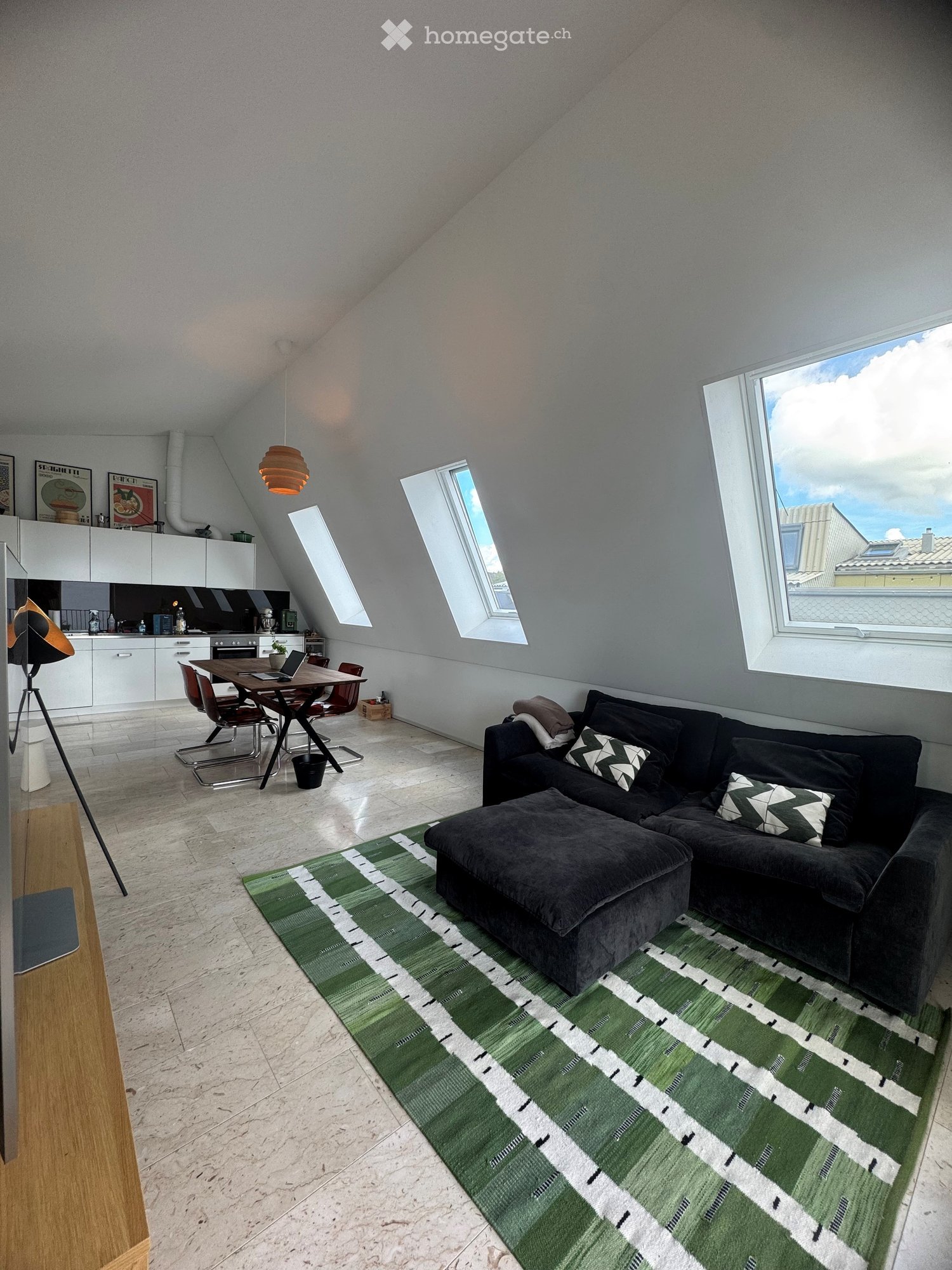 Charmante 2.5-Zimmer-Dachwohnung in Winterthur – Modern und hell - Bild 1