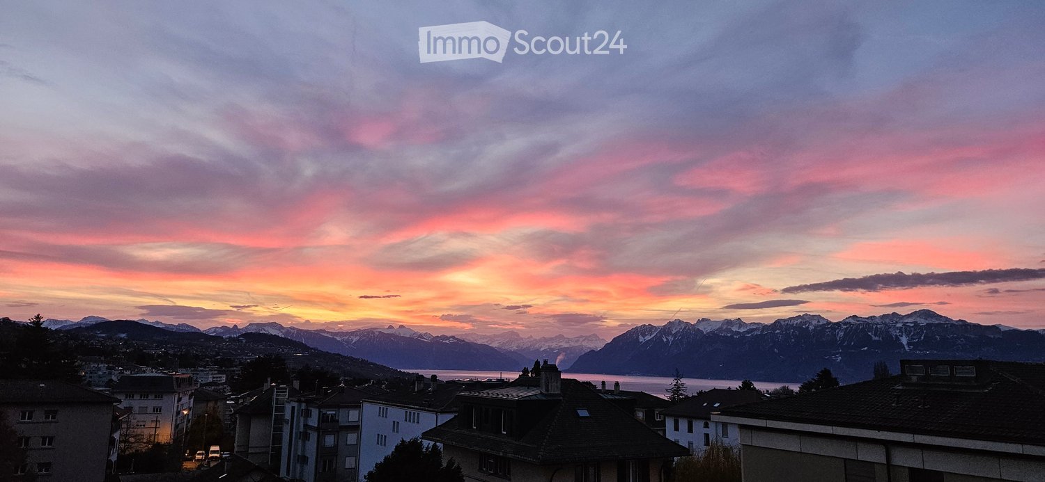 Très beau studio avec une vue magnifique sur le lac - Bild 2