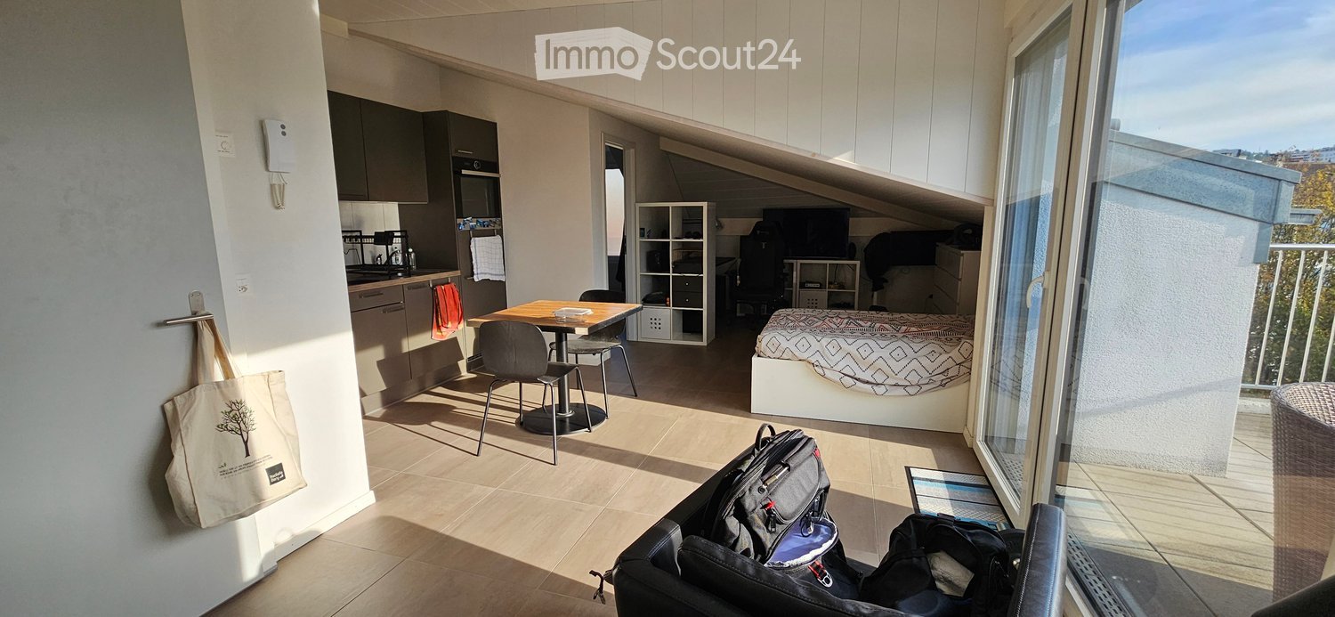 Très beau studio avec une vue magnifique sur le lac - Bild 3