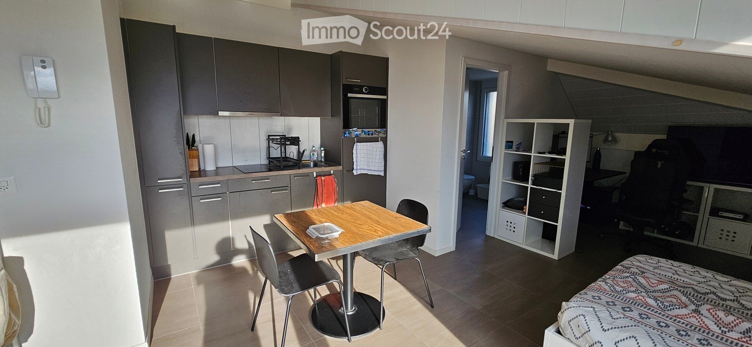 Très beau studio avec une vue magnifique sur le lac - Bild 4