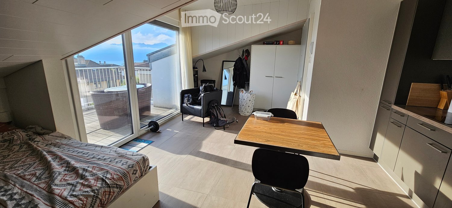 Très beau studio avec une vue magnifique sur le lac - Bild 5