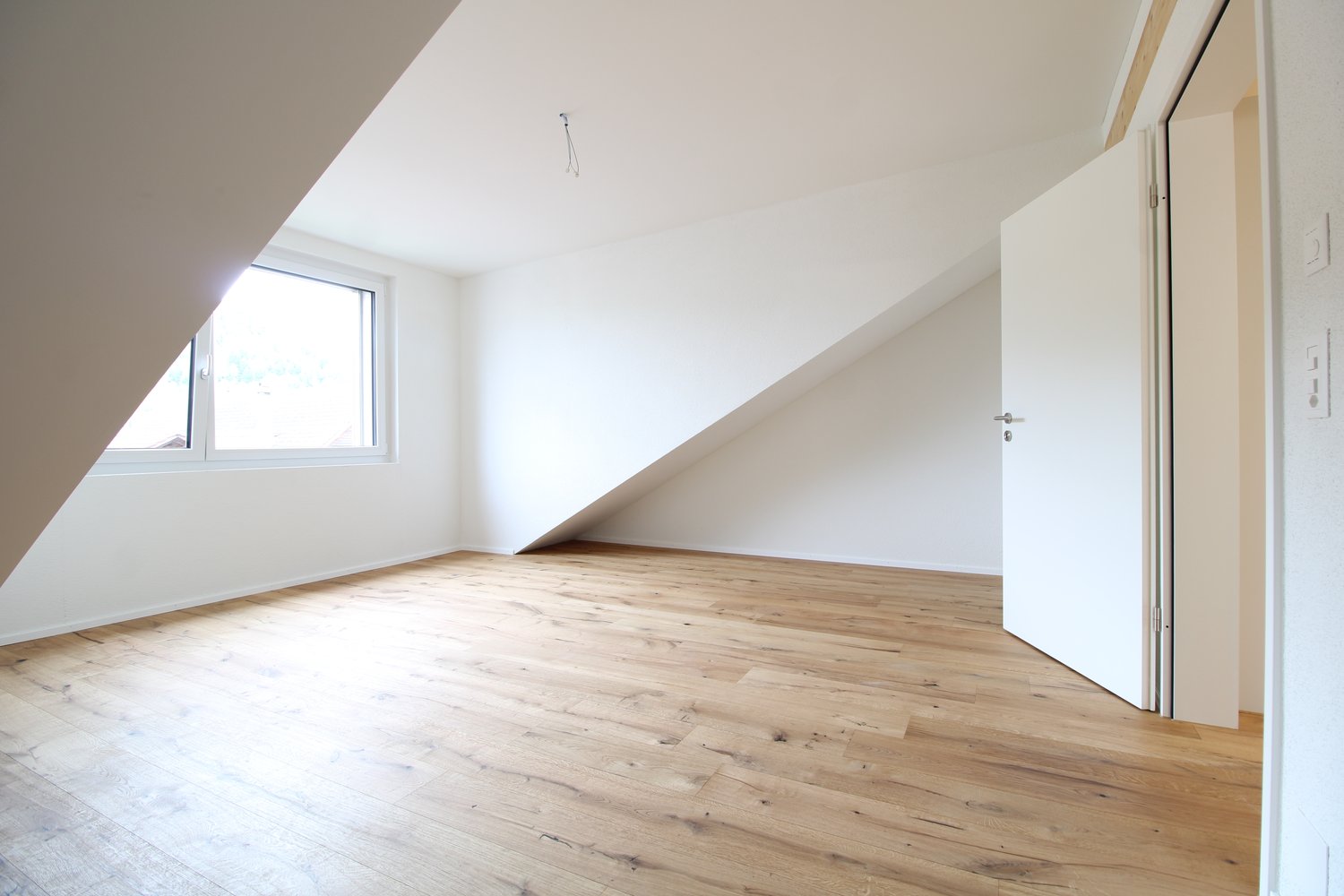 Tanneggerpark 3.5 Zimmer-Neubauwohnung - Bild 4