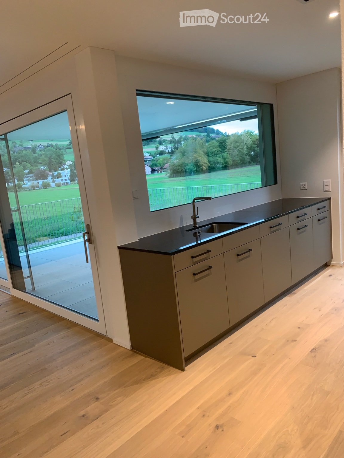 Gartenwohnung: 60m2 Aussenbereich & unverbaubare Aussicht - Bild 3