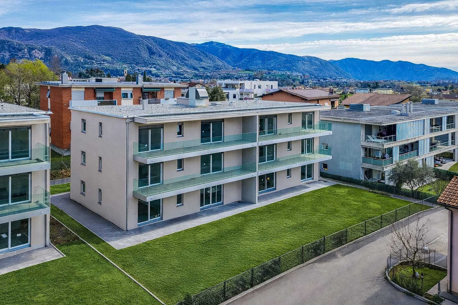 Nuovo appartamento 2.5 locali in affitto a Stabio - Bild 3