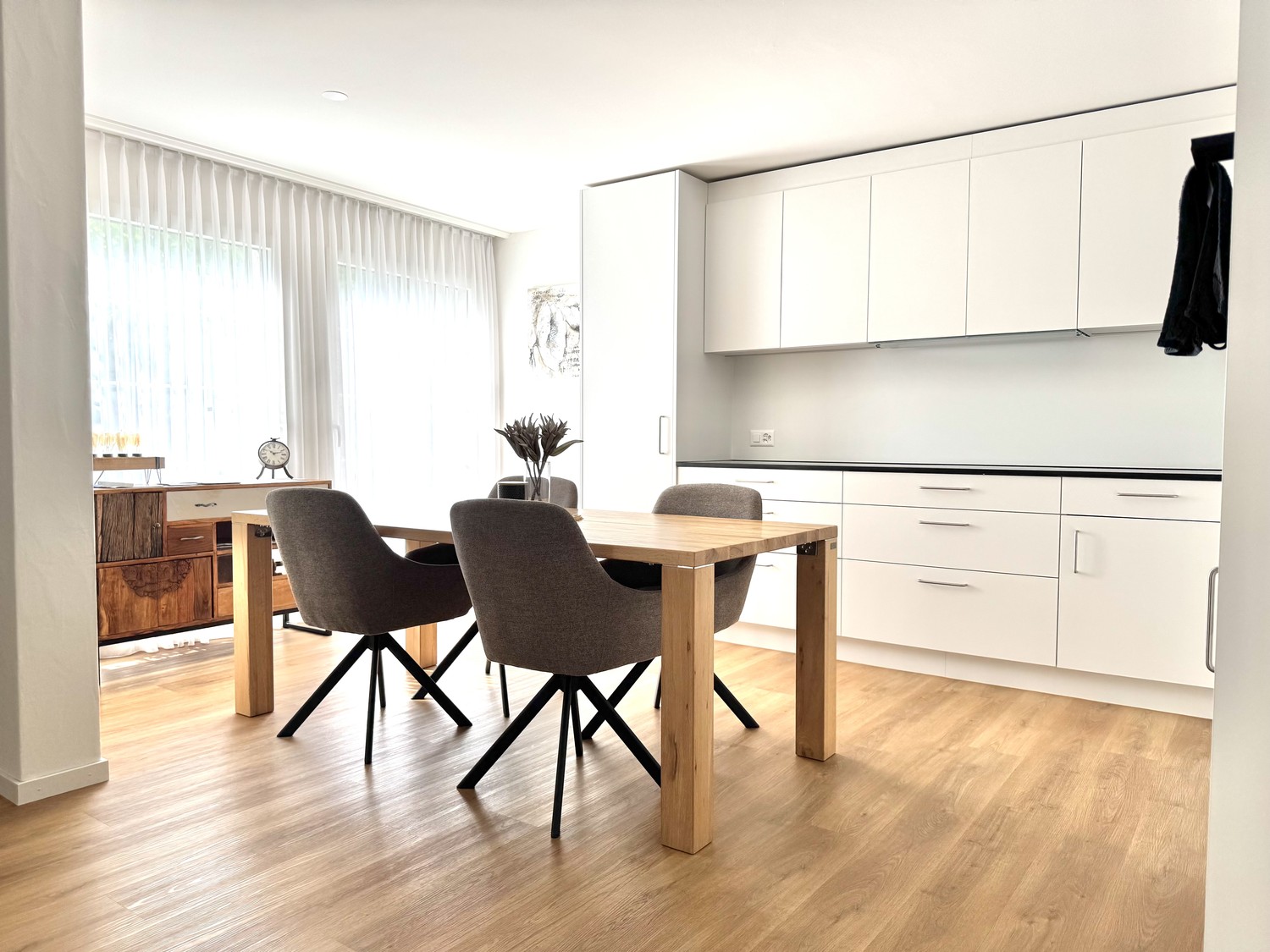Schöne 4 1/2-Zimmerwohnung EG in Bubikon zu vermieten (Nachmieter) - Bild 3