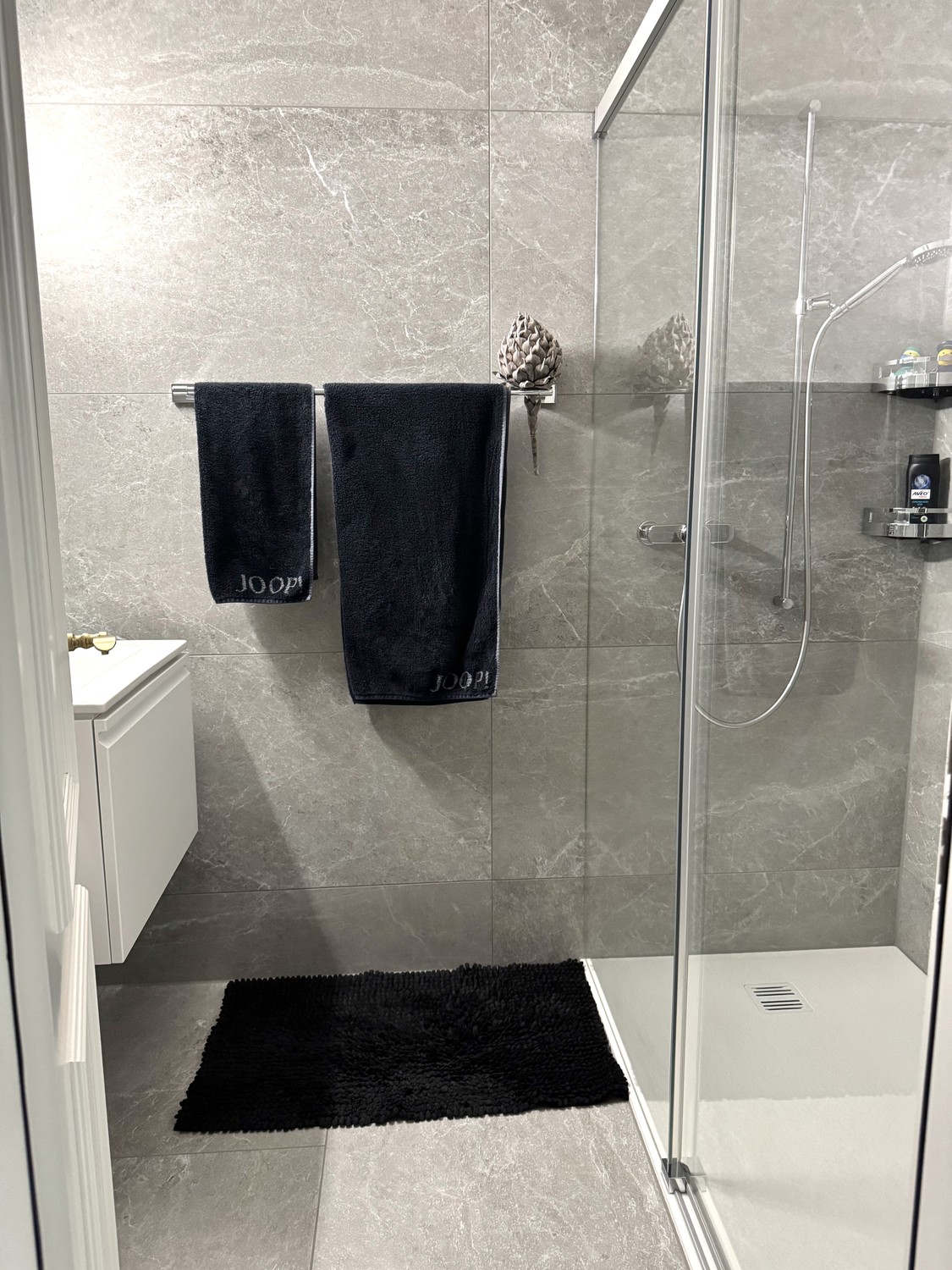 Schöne 4 1/2-Zimmerwohnung EG in Bubikon zu vermieten (Nachmieter) - Bild 13