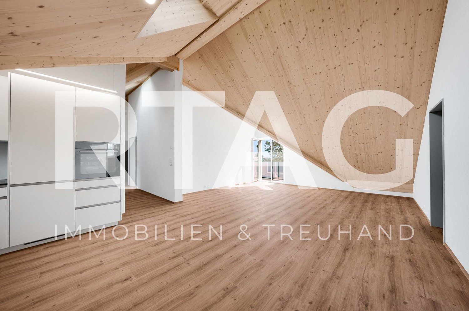 3.5-Zimmer-Dachwohnung - Bild 1