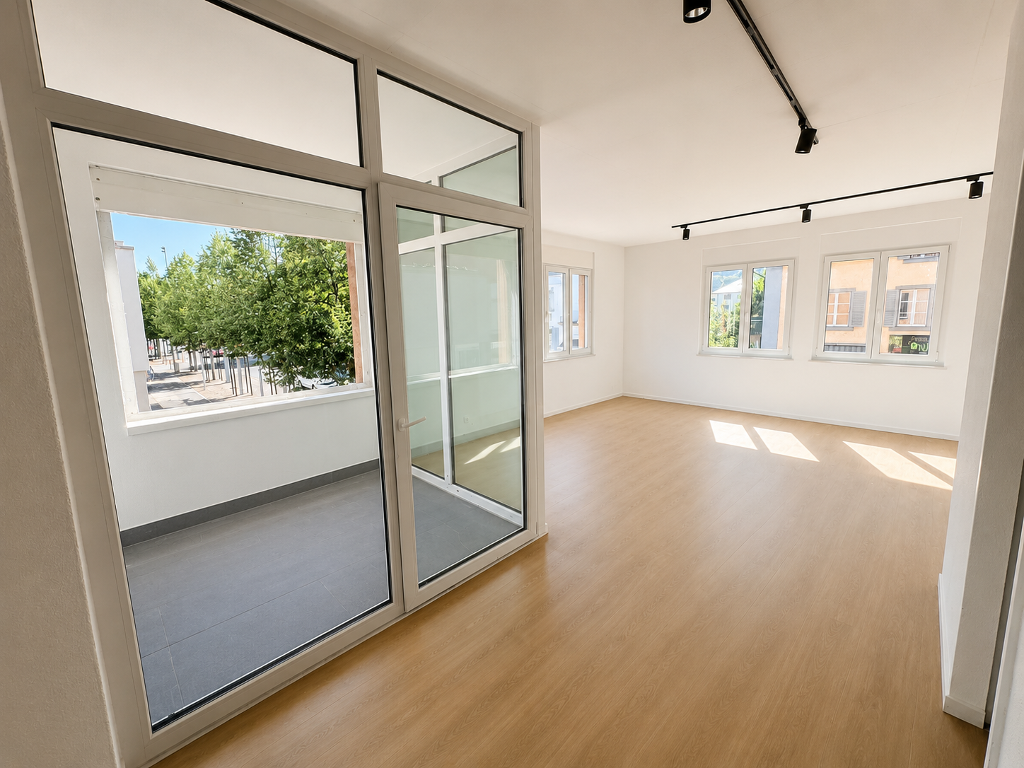 Erstbezug nach Totalsanierung – 1.5-Zimmer-Wohnungen in Reinach - Bild 1