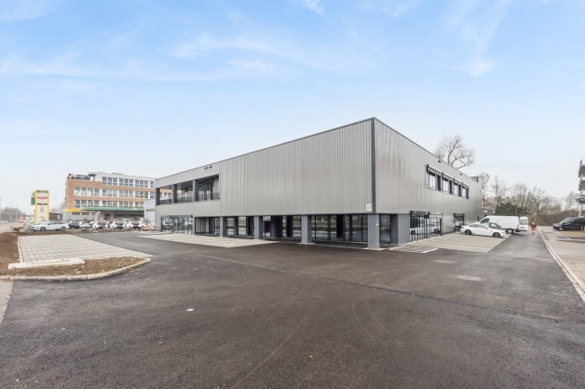 Ideal angebunden & flexibler Ausbau möglich - Bild 10