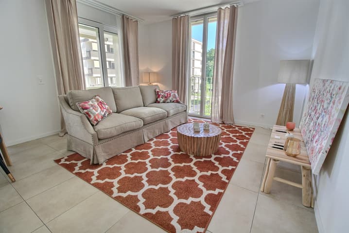 Superbe appartement neuf de 3.5 pièces à louer à Marly - Séjour