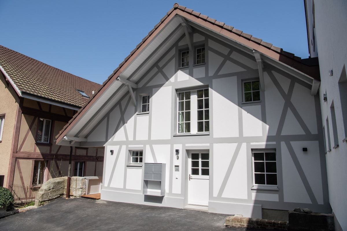 Kernsanierte zentral gelegene 3.5 Zi-Wohnung - Bild 1