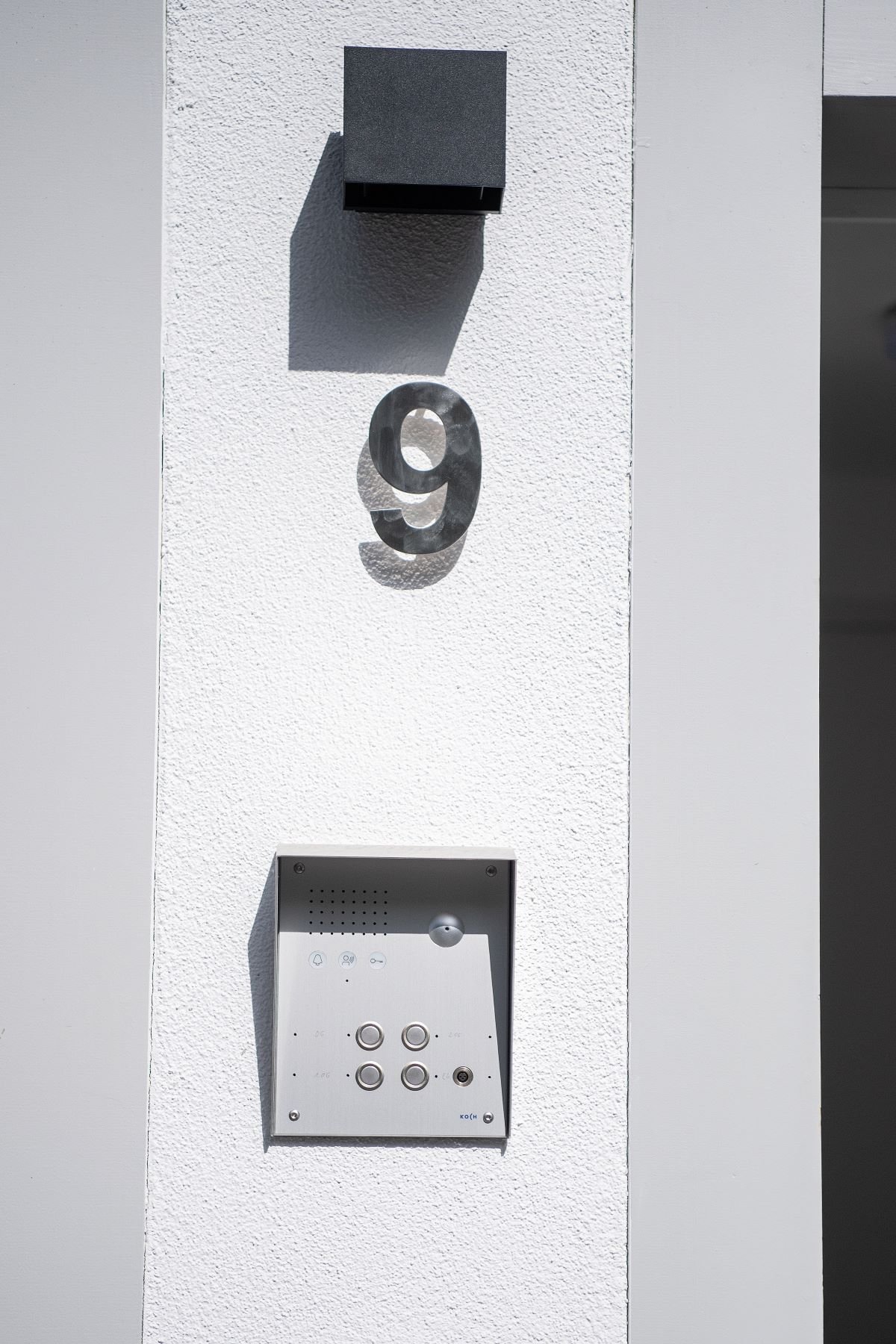 Kernsanierte zentral gelegene 3.5 Zi-Wohnung - Bild 2