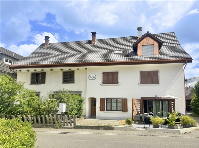 4.5 Zi. Maisonette Wohnung mit Balkon/Sitzplatz - Erstbezug - Bild 1