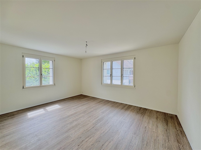 4.5 Zi. Maisonette Wohnung mit Balkon/Sitzplatz - Erstbezug - Bild 13