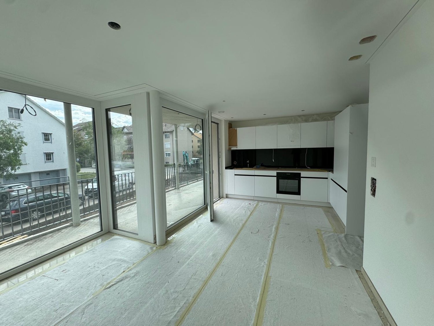 Luxuriöse Neubauwohnungen 3.5 bis 4.5 Zimmer mit Balkon oder Sitzplatz und Top-Ausstattung - Bild 11